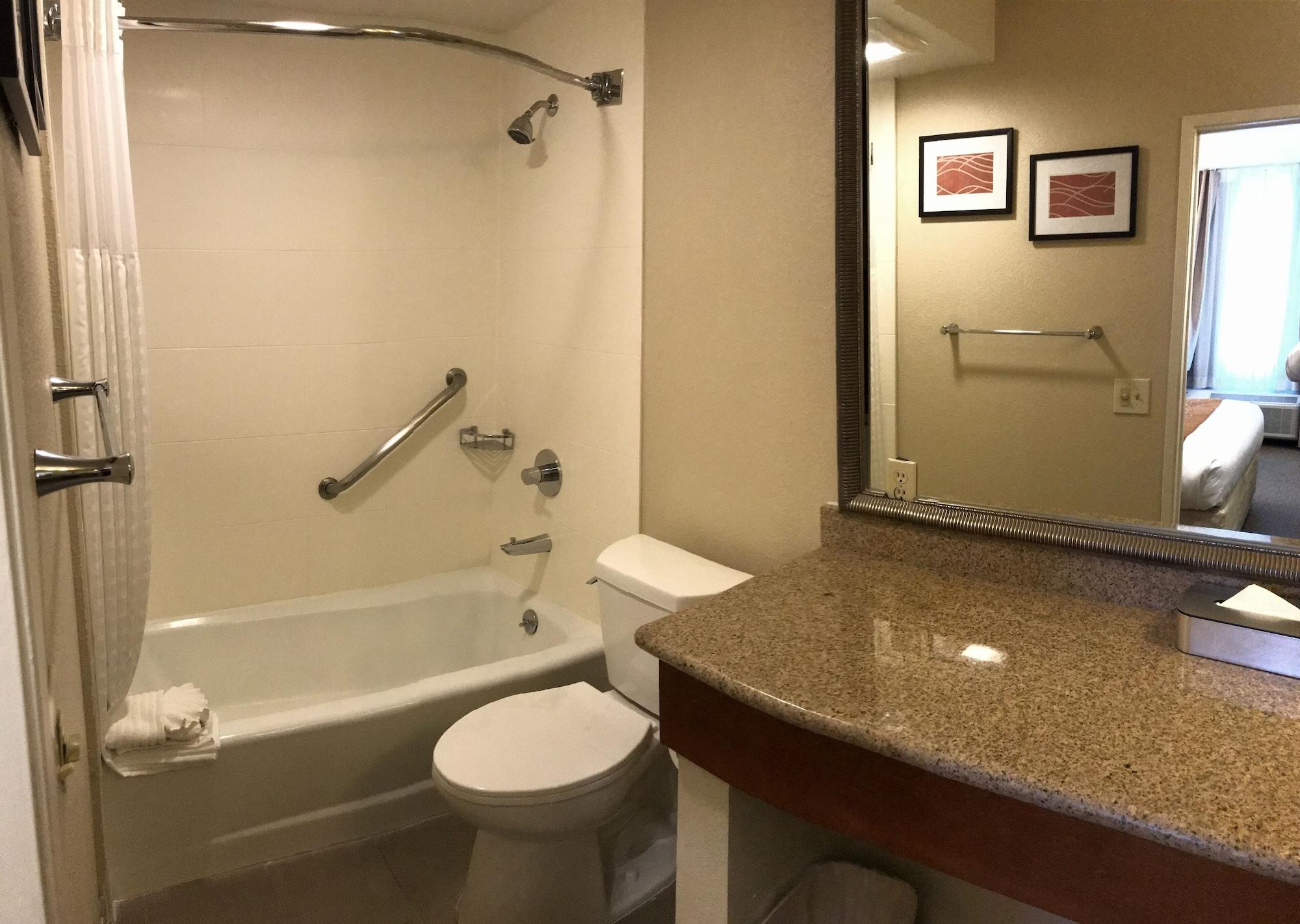 Comfort - West Angeles Inn