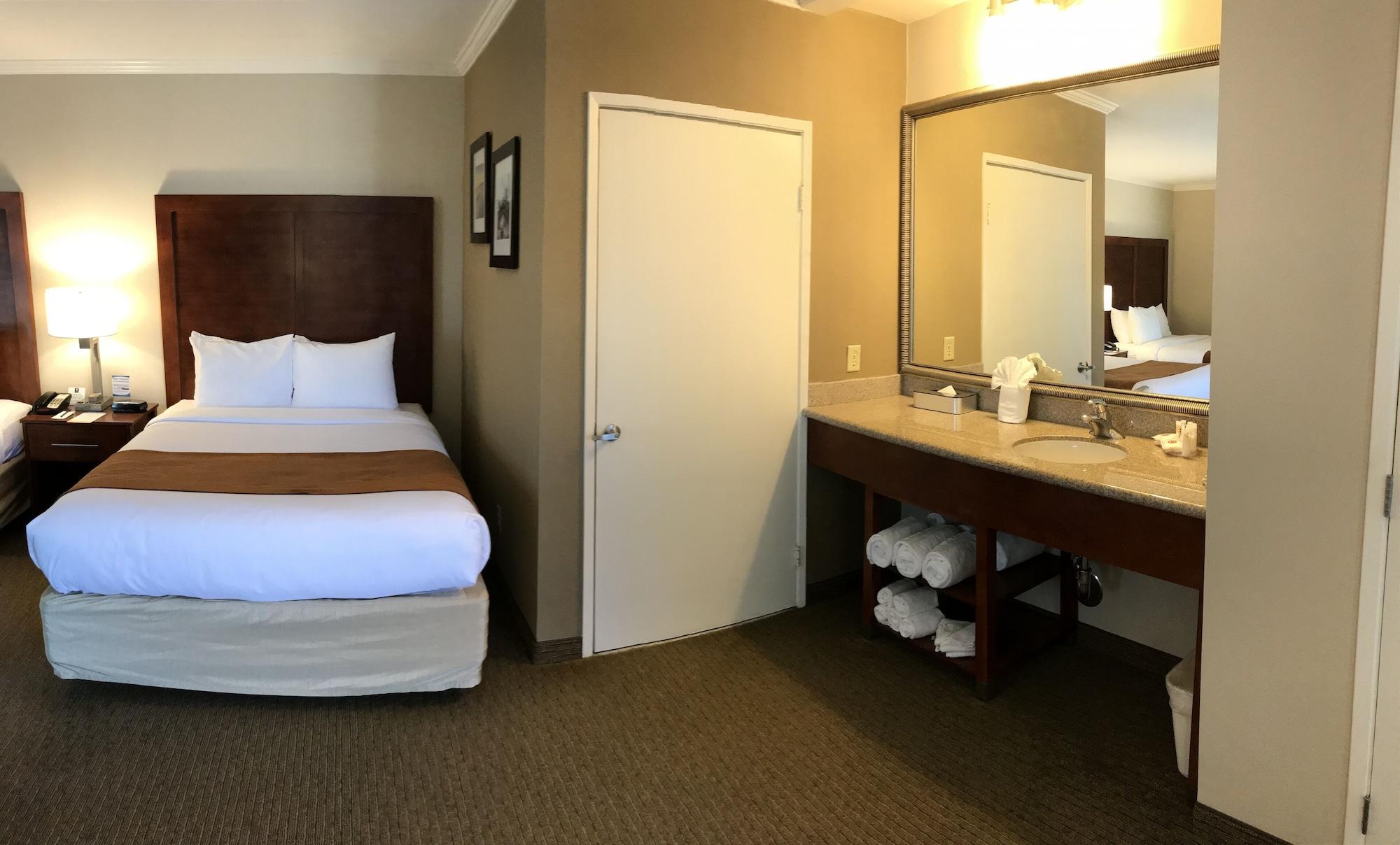 Comfort - West Angeles Inn